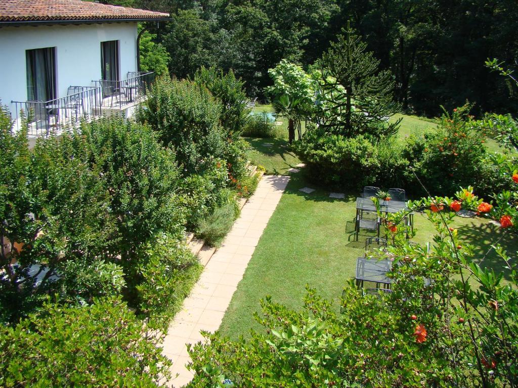 Hotel Al Fiume Tegna Pokoj fotografie